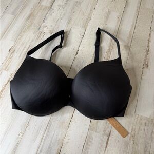 SKIMS Smooth Black Bra